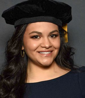 Profile Image for Laura Vega